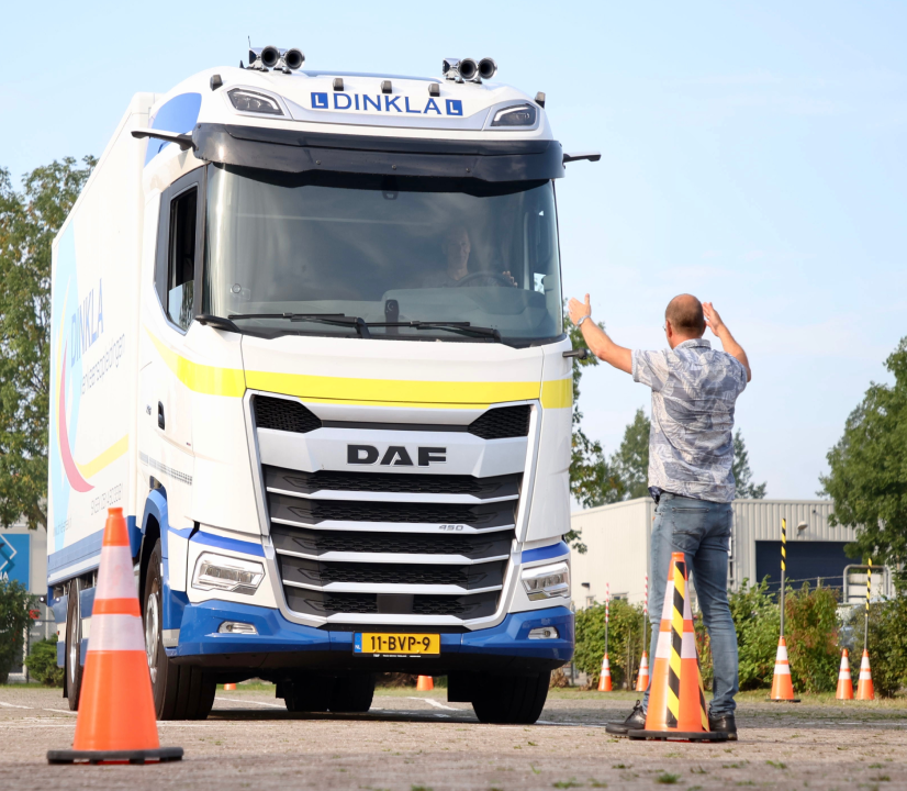 Vrachtwagen Rijinstructeur (CE) | Dinkla Verkeersopleidingen